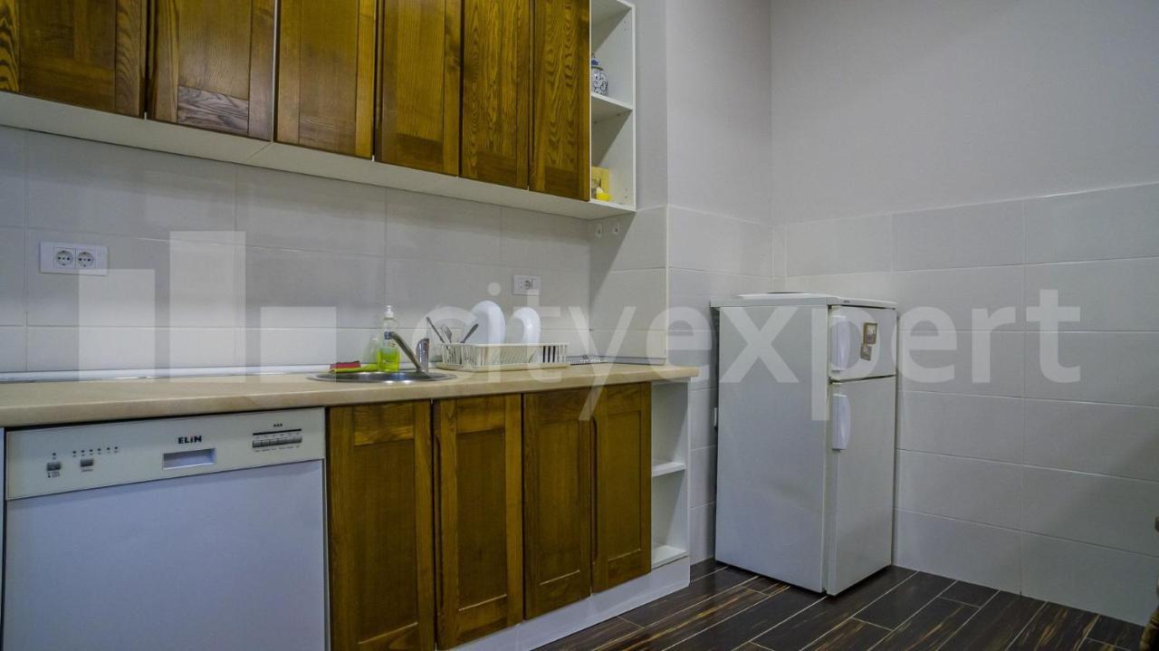 Downtown Apartment In Walk Zone With 3 Bedrooms And Garage Novi Sad Bagian luar foto