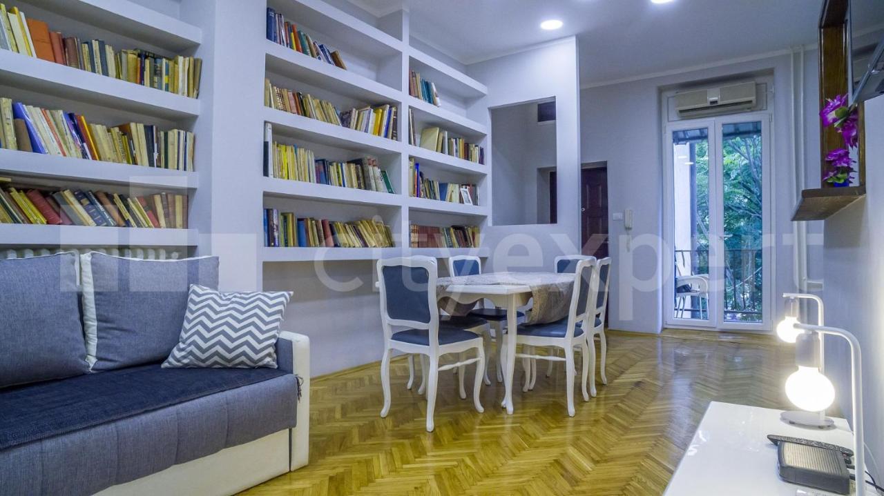 Downtown Apartment In Walk Zone With 3 Bedrooms And Garage Novi Sad Bagian luar foto